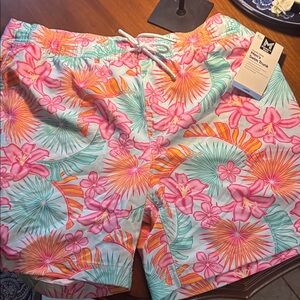 NWT Large Men’s Swim Trunks Member’s Mark
